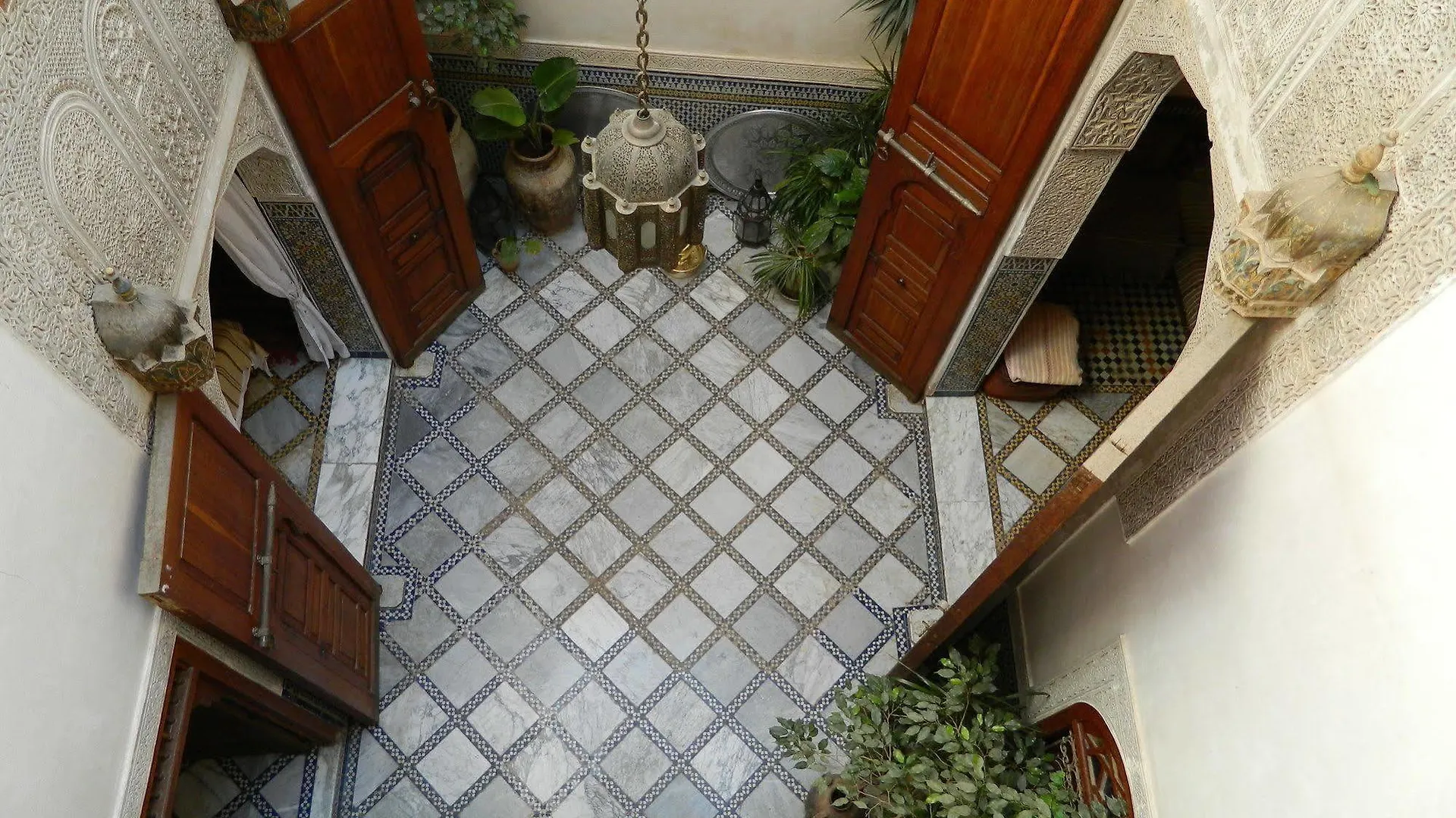 Riad Hôtel Dar El Menia à Fès